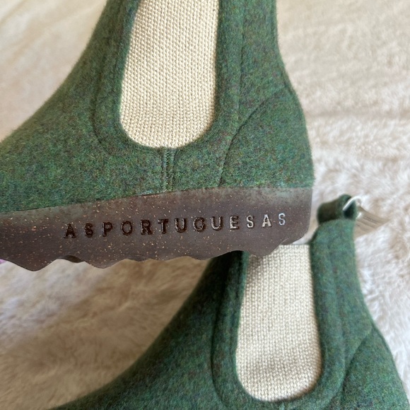 Asportuguesas Wool Chelsea Pull On Boot - Picture 3 of 11